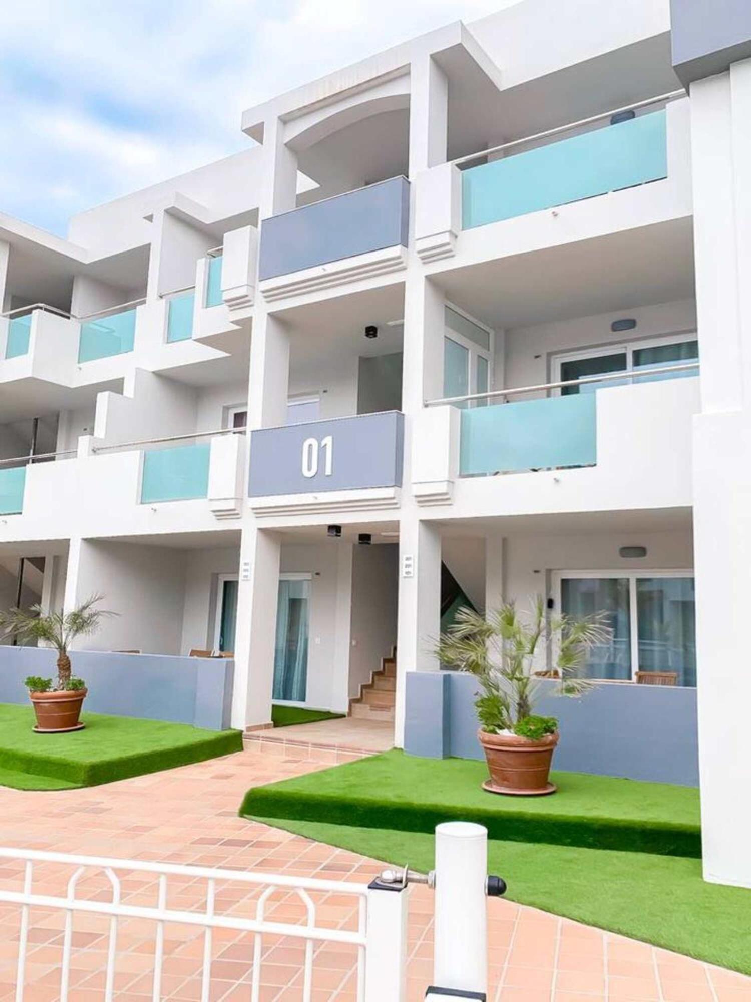 Corralejo Sun Amas House Pool View - Wifi Free By Rentalfue Екстер'єр фото