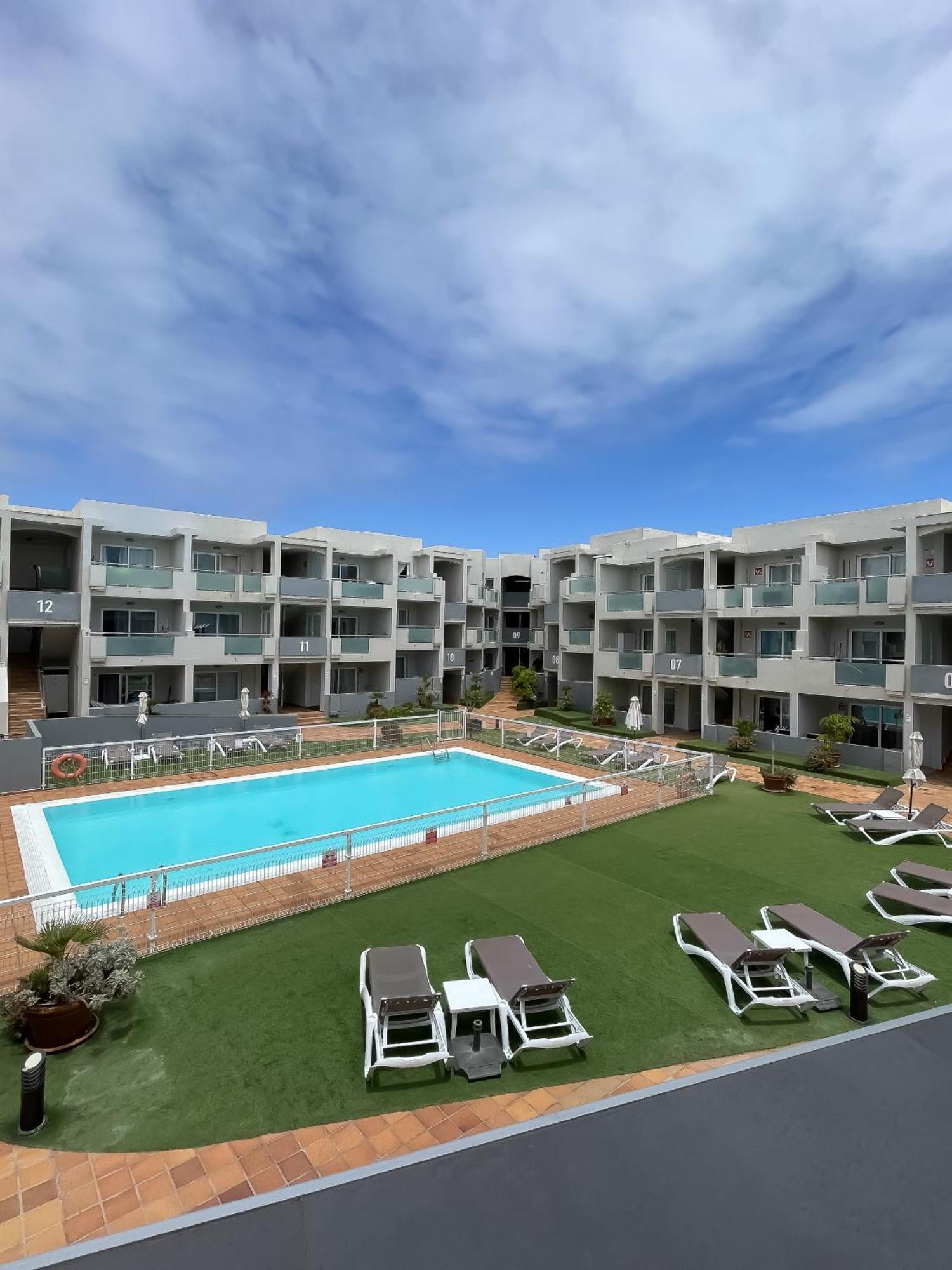 Corralejo Sun Amas House Pool View - Wifi Free By Rentalfue Екстер'єр фото